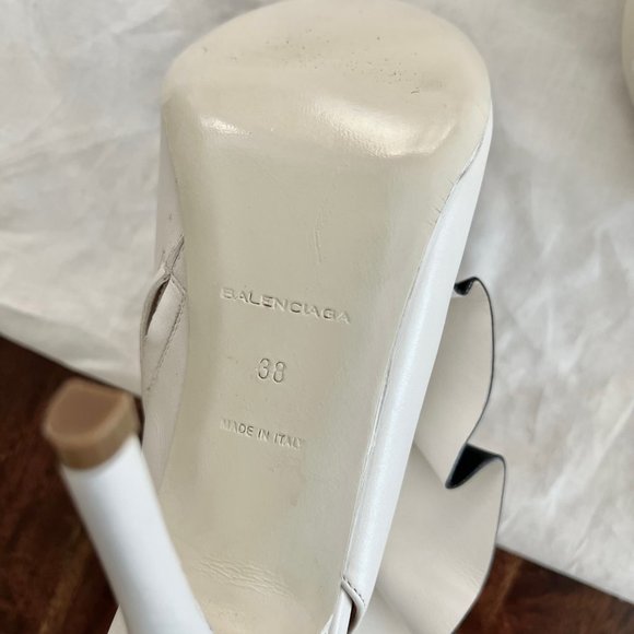Balenciaga White Black Ruffle Peep Toe Heeled Booties - Size 38 - Picture 7 of 12